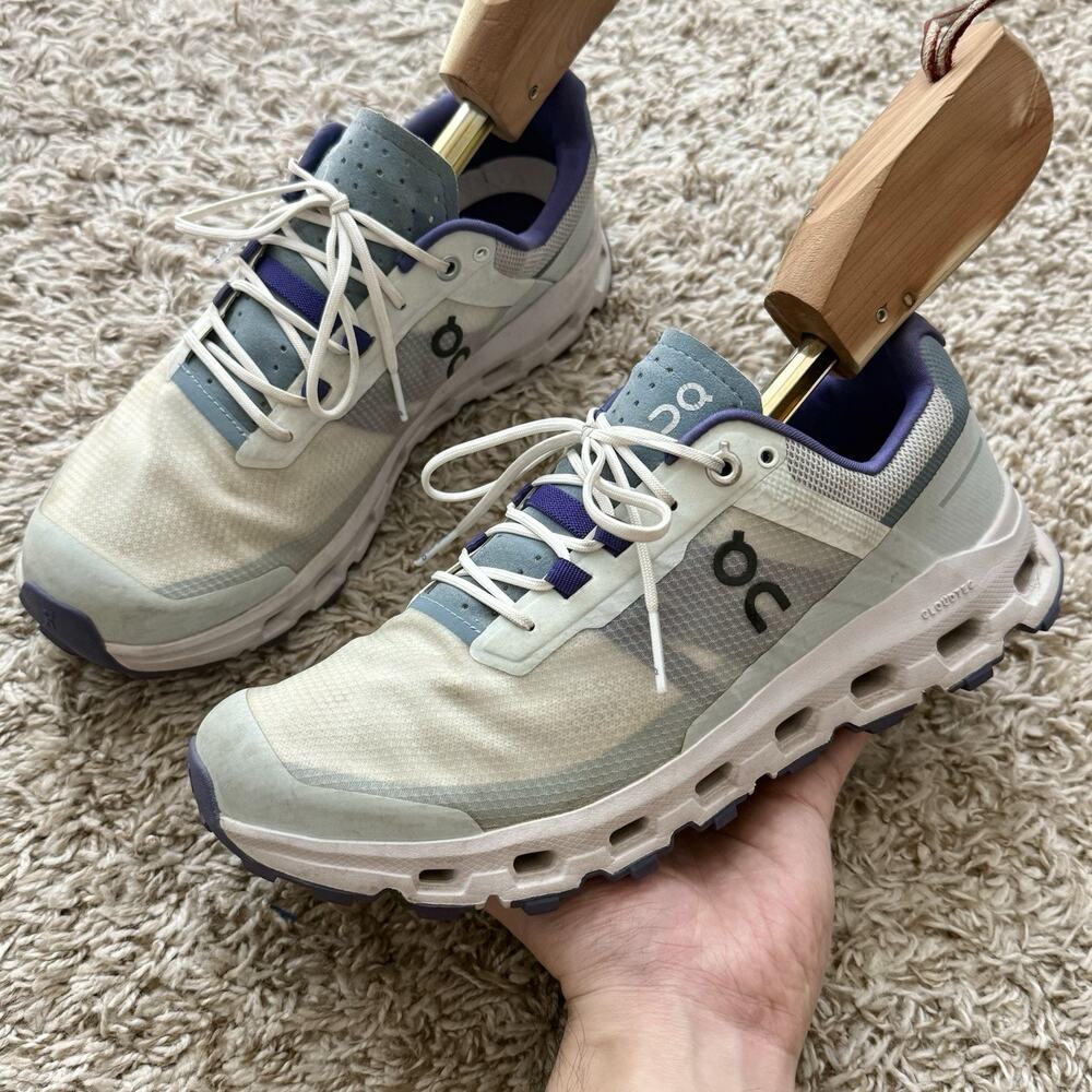 On Cloud Cloudvista Shoes Womens Size 9 White Running Comfort Walking Sneakers